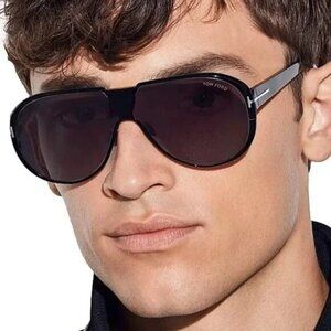 NEW TOM FORD VINCENZO TF1072 01B BLACK UNISEX SUNGLASSES TOM FORD FT1072 01B